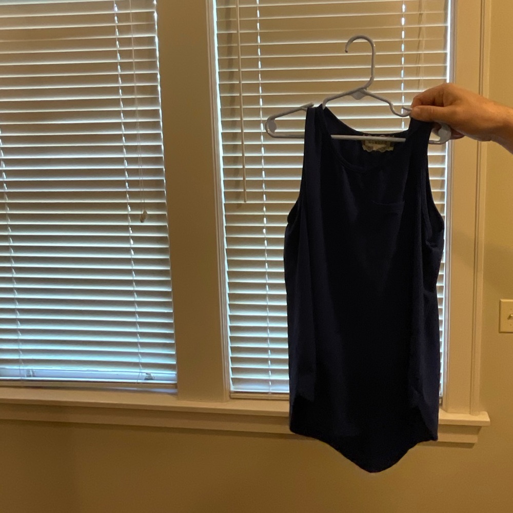 Btween, Navy tank top, Mini pocket in front, Size: Kids 12